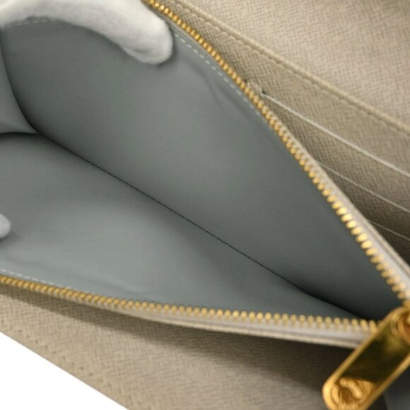 Louis Vuitton Monogram Dentelle Portefeuille Sarah Wallet - Picture 5 of 8